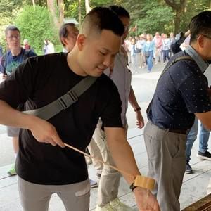 Meet your Posher, Ry